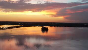 Condo (10118 Colonial Country Club Blvd #410) | Exterior