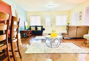 Smart-TV og stereoanlegg