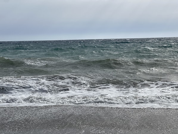 Beach nearby - Apartment Salamandra with Mountain View, Pool, Garden & Wi-Fi (Carboneras)