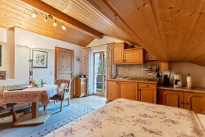 1 chambre, accĂšs au Wi-Fi (inclus), literie fournie