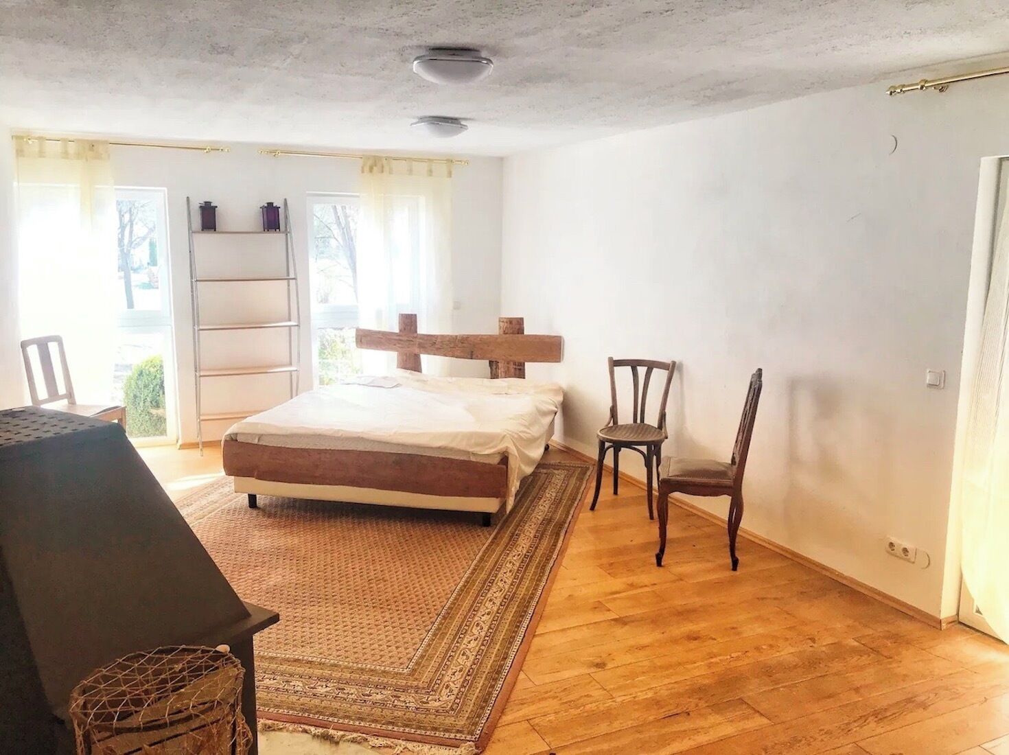 4 bedrooms, free WiFi, bed sheets