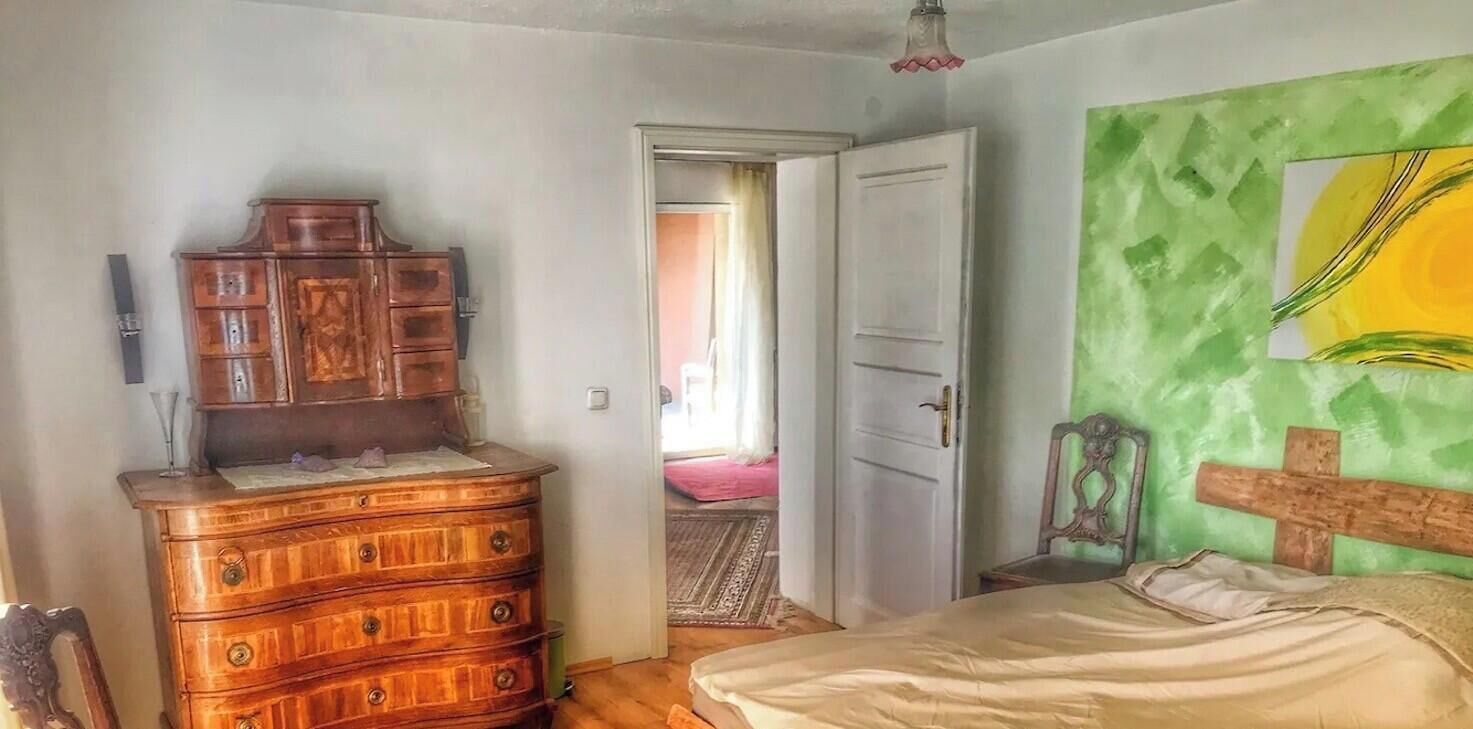 4 bedrooms, free WiFi, bed sheets