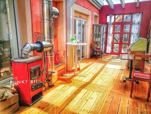 Interior - Holiday Apartment '6 & 7' with Open Terrace and Wi-Fi (Burghaslach)