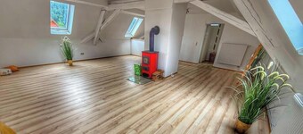 Holiday Apartment No. 8 with Shared Garden and Wi-Fi
