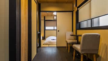 City Townhome | Living area | Flat-screen TV