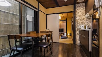 City Townhome | Living area | Flat-screen TV