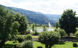 Property grounds - Bucaneve - Lake View Apartment in Predazzo (Predazzo)