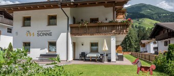 Apartment 'Sonne Nr. 14' with Mountain View, Garden & Wi-Fi