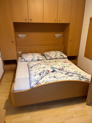 1 bedroom, free WiFi, bed sheets, wheelchair access - Apartment 'Sonne Nr. 15' with Mountain View, Garden & Wi-Fi (VALLE AURINA)