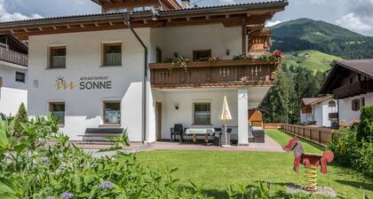 Ferienwohnung 'Sonne Nr. 17' mit Bergblick, Garten & WLAN