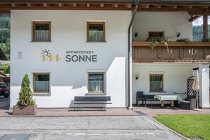 Exterior - Apartment 'Sonne Nr. 17' with Mountain View, Garden & Wi-Fi (VALLE AURINA)