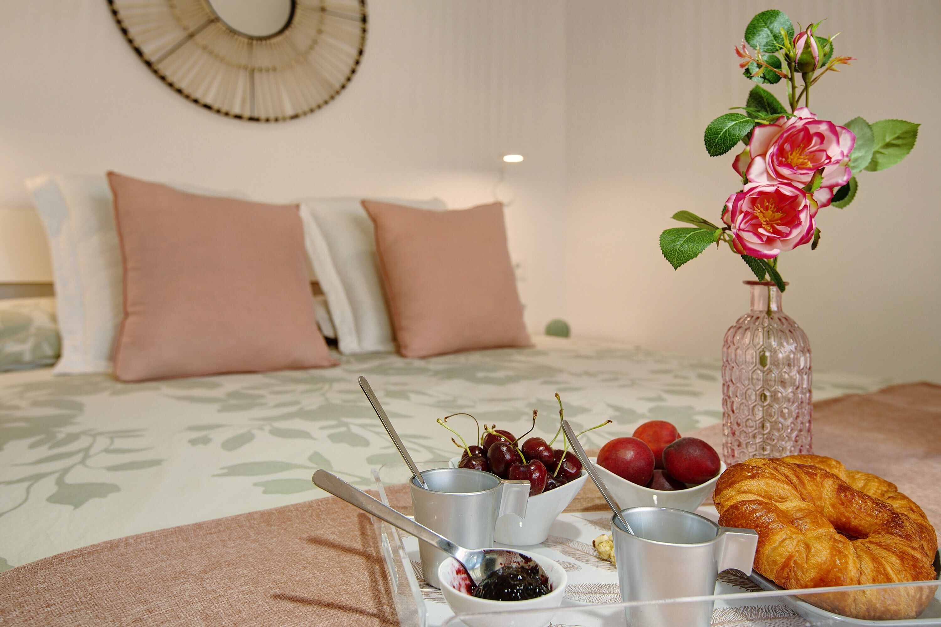 2 slaapkamers, een strijkplank/strijkijzer, gratis wifi, beddengoed