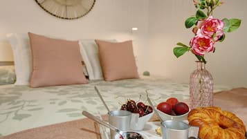 2 slaapkamers, een strijkplank/strijkijzer, gratis wifi, beddengoed