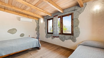 5 chambres, fer et planche Ă  repasser, Wi-Fi gratuit, draps fournis