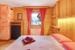 2 chambres, Wi-Fi gratuit, draps fournis