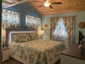 3 bedrooms, iron/ironing board, WiFi