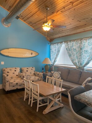 TV connectée, cheminée