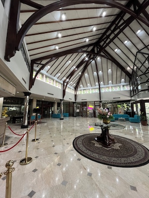 Lobby - Horison Ultima Bandung (Bandung)