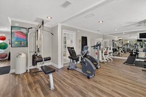 Fitness facility - Oceanfront Condominium with Amenities (Saint Simons Island)