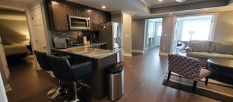 Deluxe! New Basement Loft, Ready for Families with Private Office Space for Work