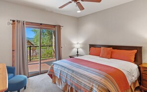 4 bedrooms, desk, iron/ironing board, free WiFi