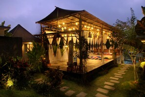 Yoga - Tanta Escape (Sebatu)