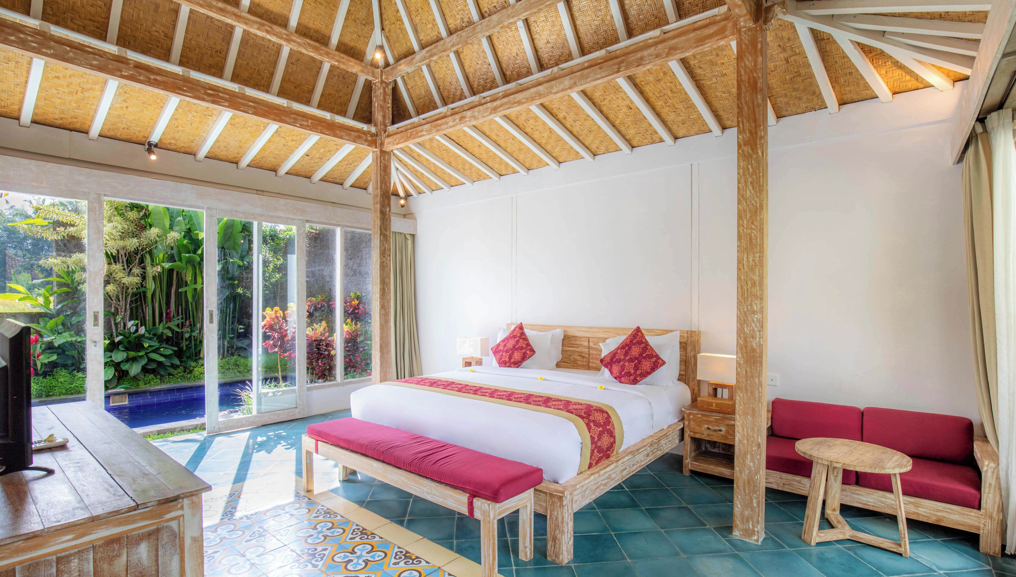 Villa | In-room safe, desk, free WiFi, bed sheets