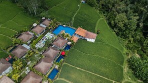 Property grounds - Tanta Escape (Sebatu)