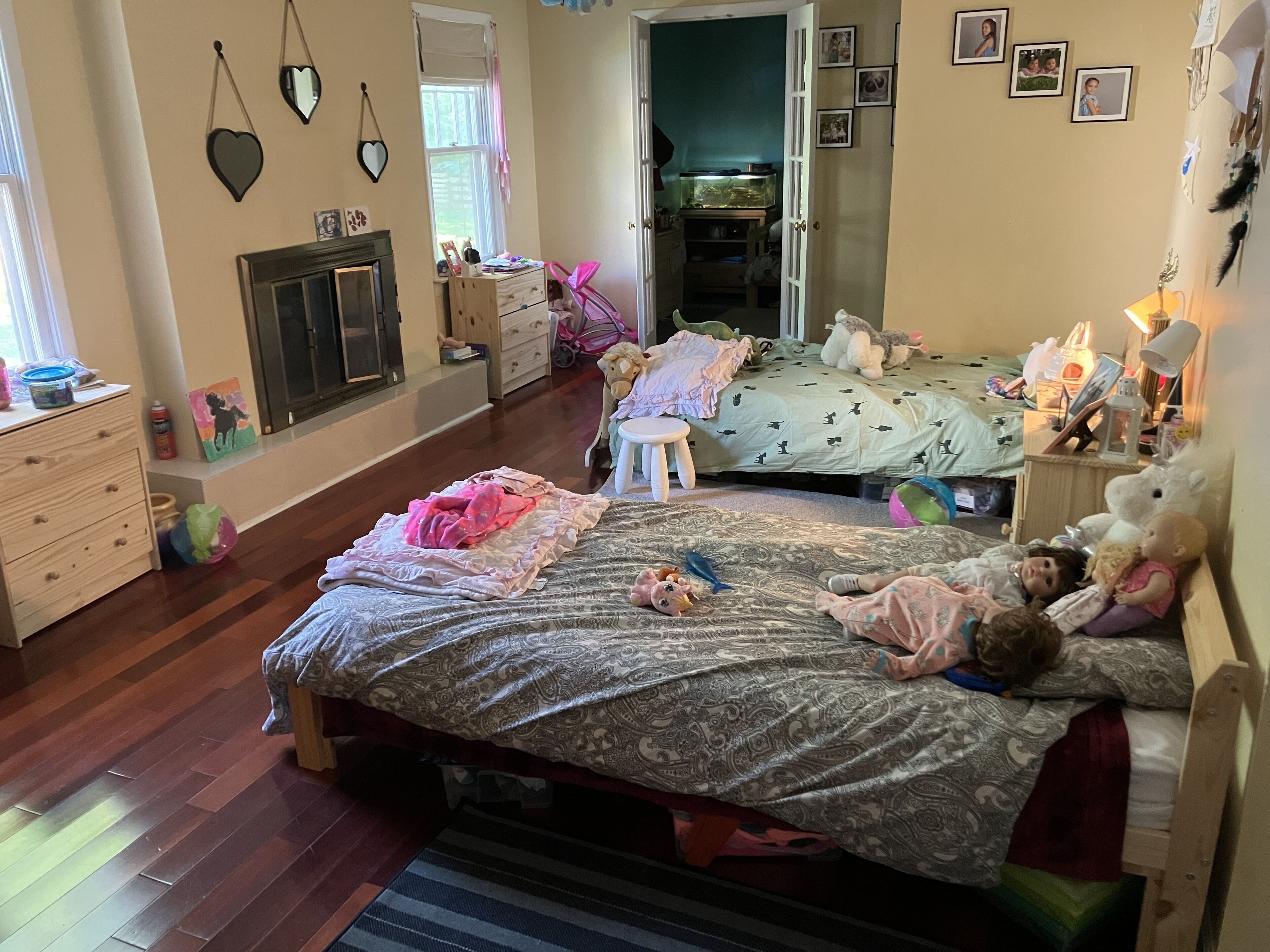 4 bedrooms, free WiFi, bed sheets