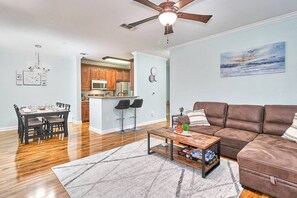 Smart TV, video games