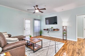 Smart TV, video games