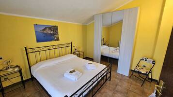 2 camere, ferro/asse da stiro, Wi-Fi, lenzuola