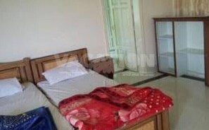 Triple Room | 1 bedroom, laptop workspace, free WiFi