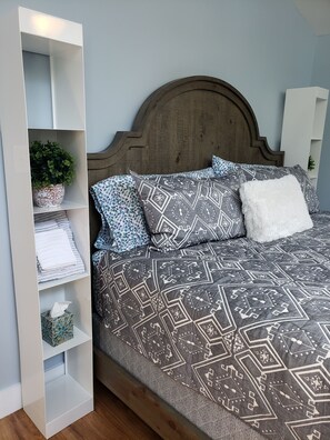 3 chambres, rideaux occultants, fer et planche à repasser, lit parapluie