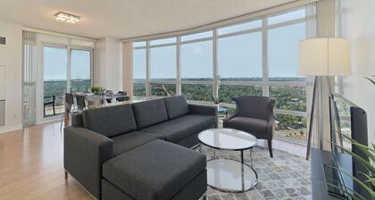 3 Bedroom/2 Bathroom Suite