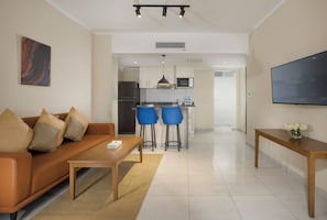 Panoramic Studio, Kitchen | Living room | 42-inch Smart TV with satellite channels