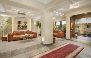 منطقة الجلوس في الردهة