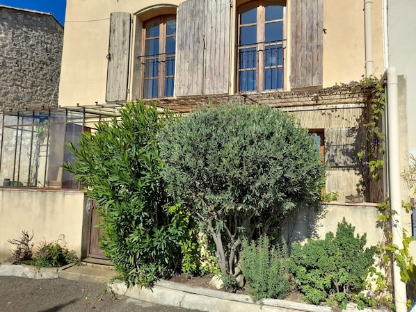 Exterior detail
