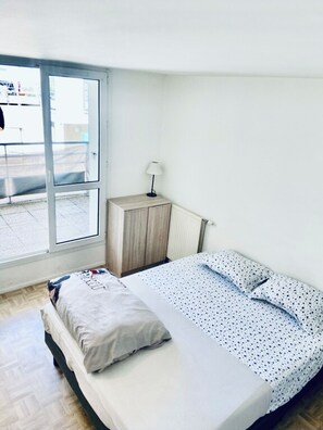 1 habitación, wifi gratis y ropa de cama 