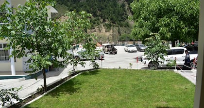 Hotel River View Naran