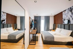 Apartment, Partial Sea View | Bed sheets - Siars Hotel (Ksamil)
