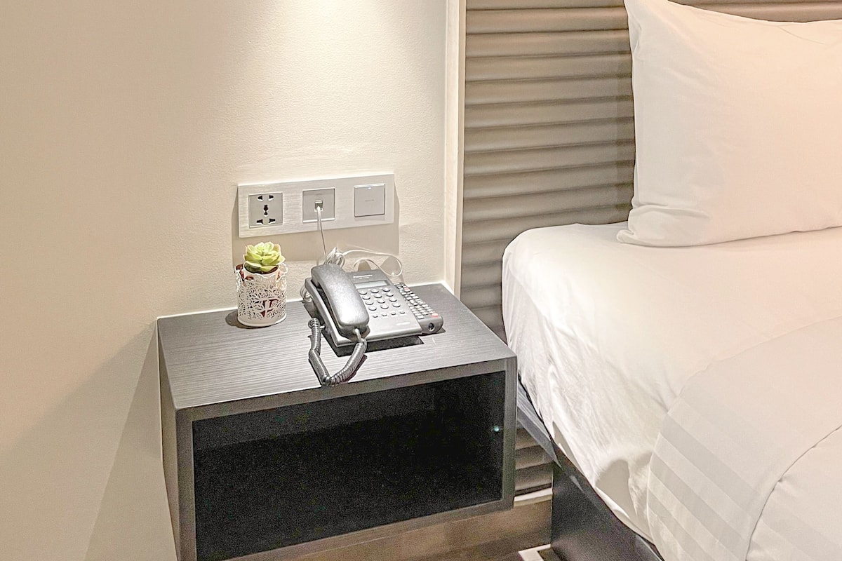 1 habitación, caja de seguridad en la habitación y wifi gratis