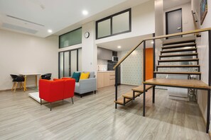 Family Suite | Living area - Hotel Z Zpaze (Bangkok)