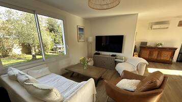 Televisie en een printer