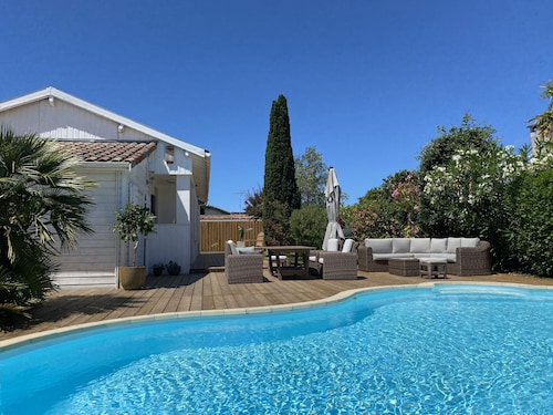 Charming renovated house with swimming pool, terrace and garden