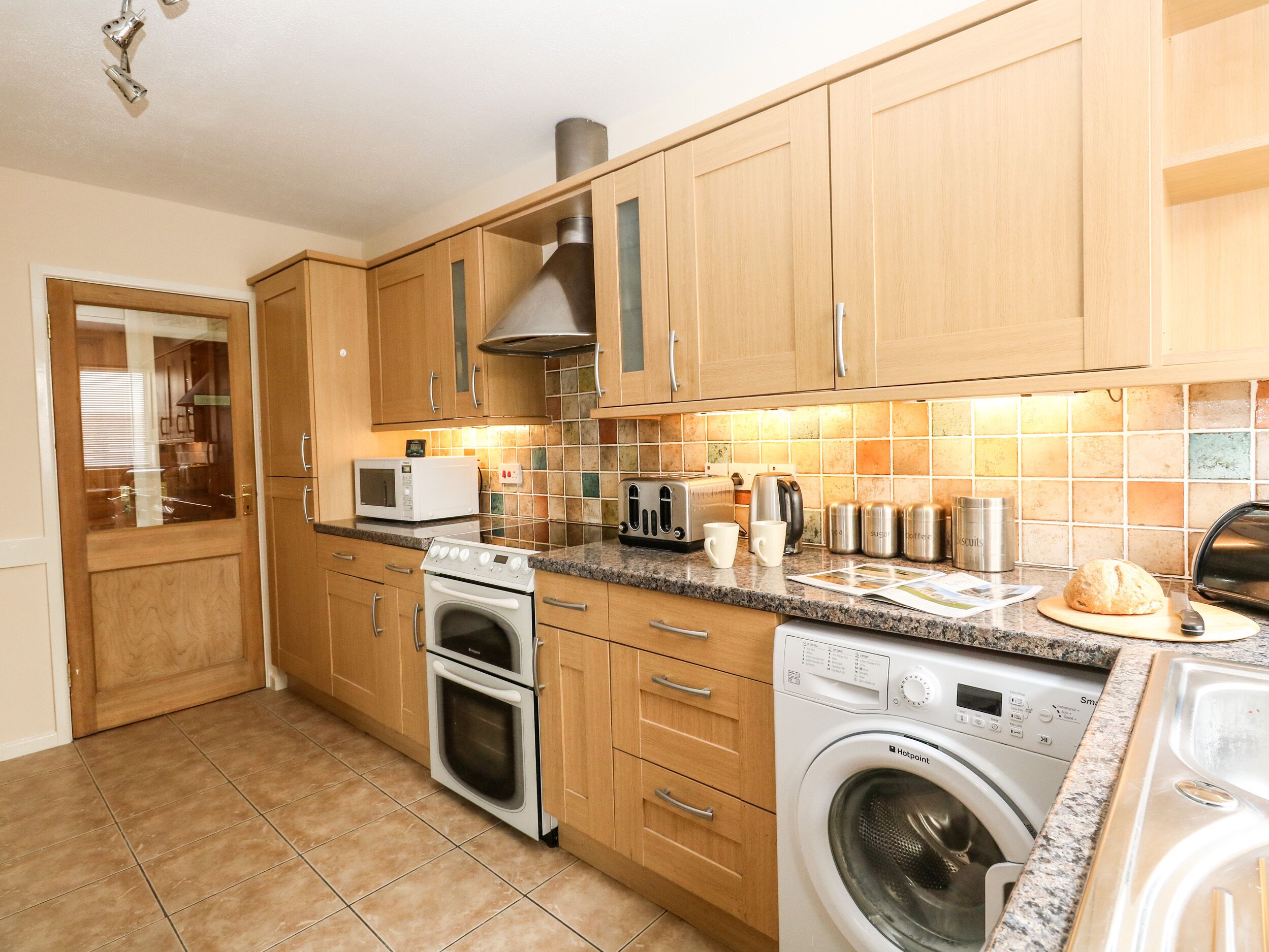 村舍 | 私人厨房 | 冰箱、洗碗机、电热水壶、烤面包机