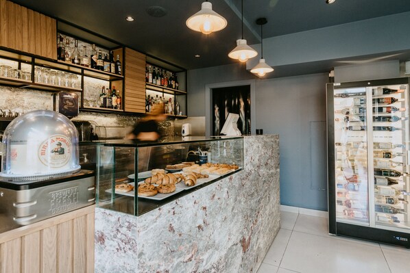 Restaurant - Townhouse17 (Victoria)