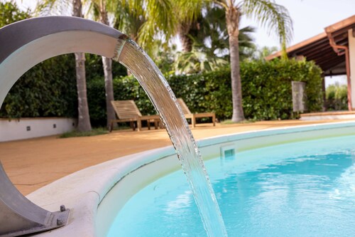 Exklusive Villa mit privatem Pool in Capo Vaticano (Kalabrien)