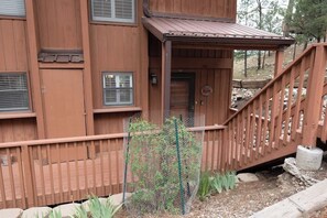 Property grounds - Grisham’s View Condo| Cozy w/Golf Course Views! (Ruidoso)