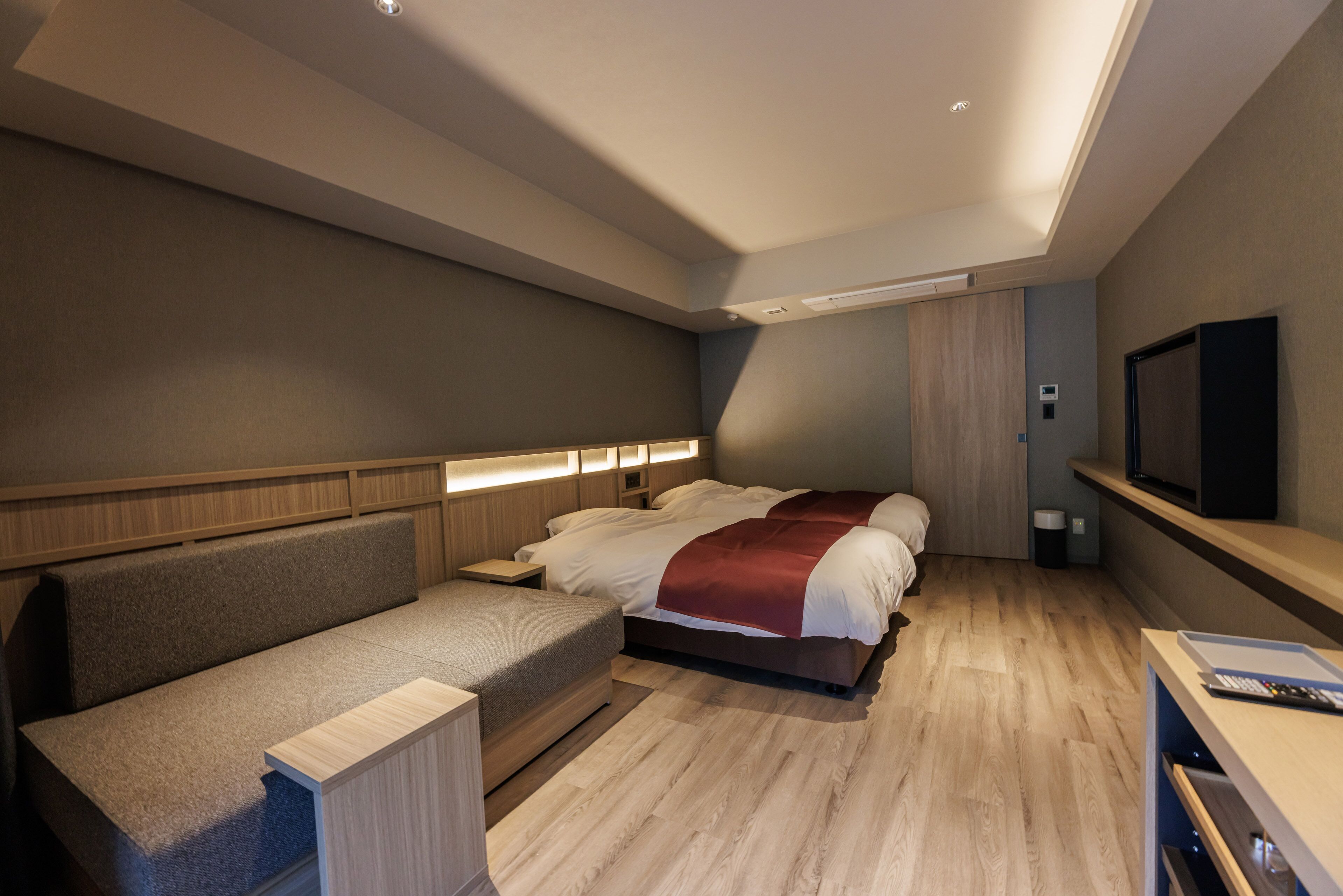 Couette en duvet d'oie, coffres-forts dans les chambres